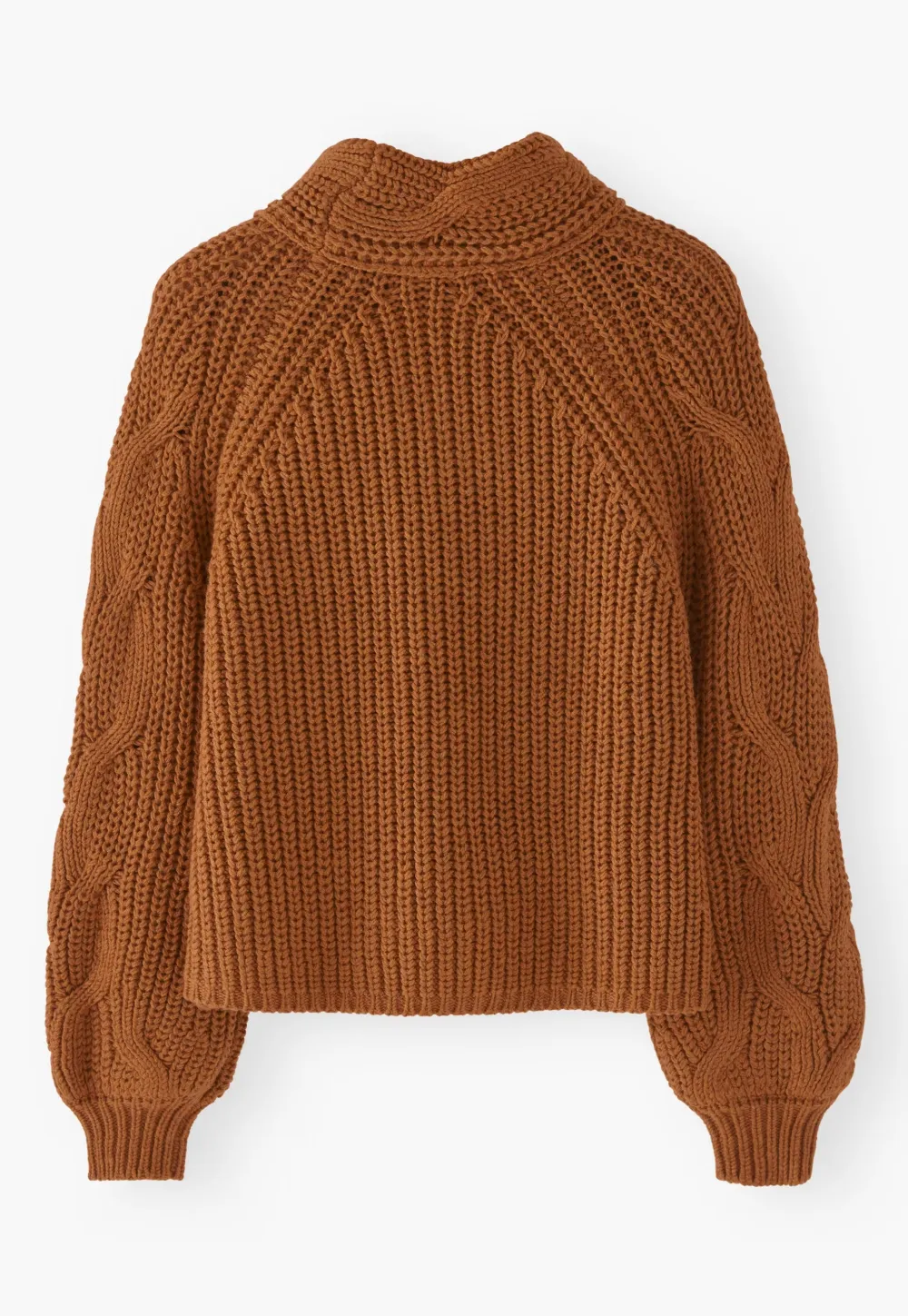 Cable-knit sweater
Merino wool