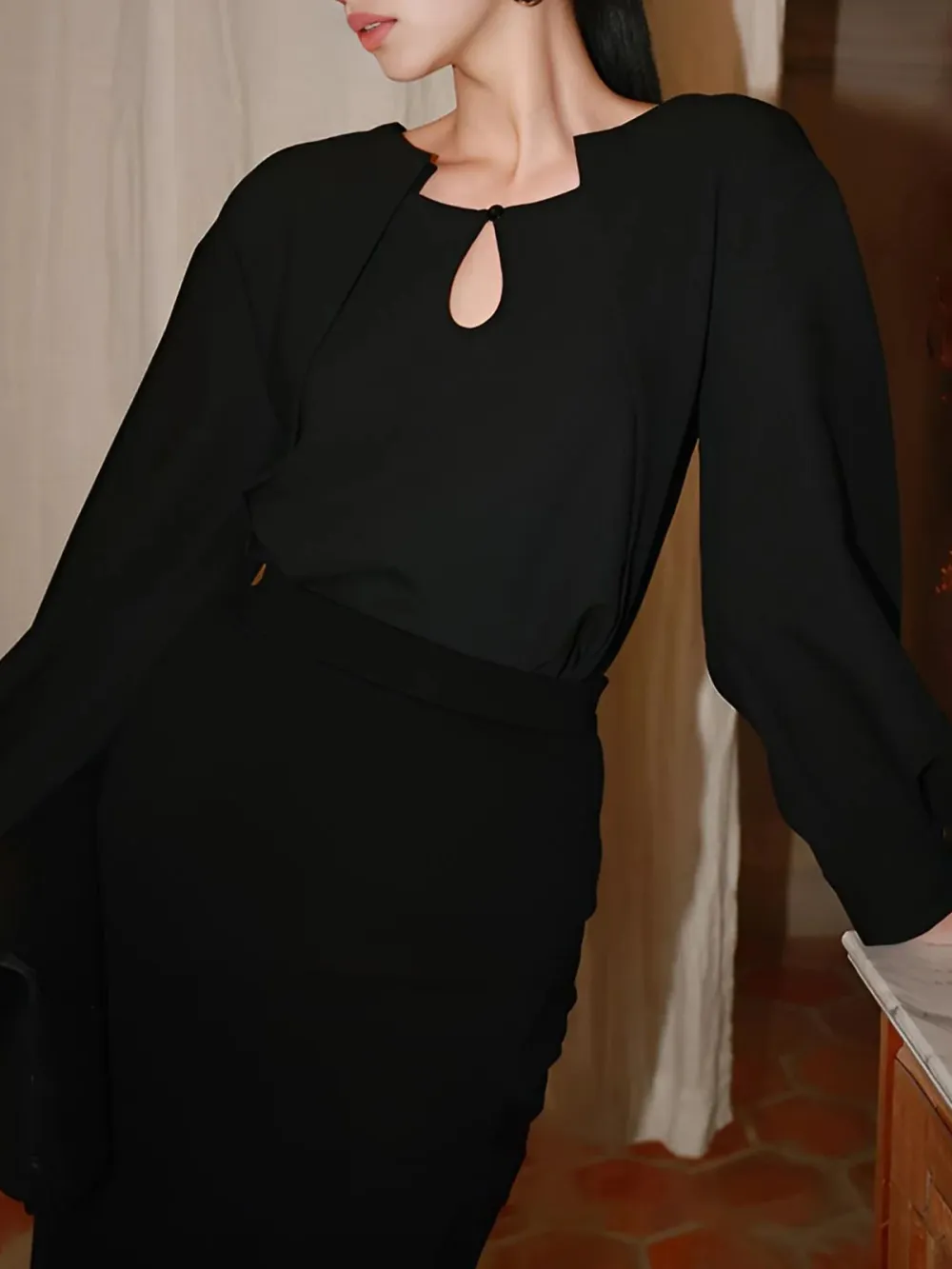 Cutout Plain Long Sleeve Blouse