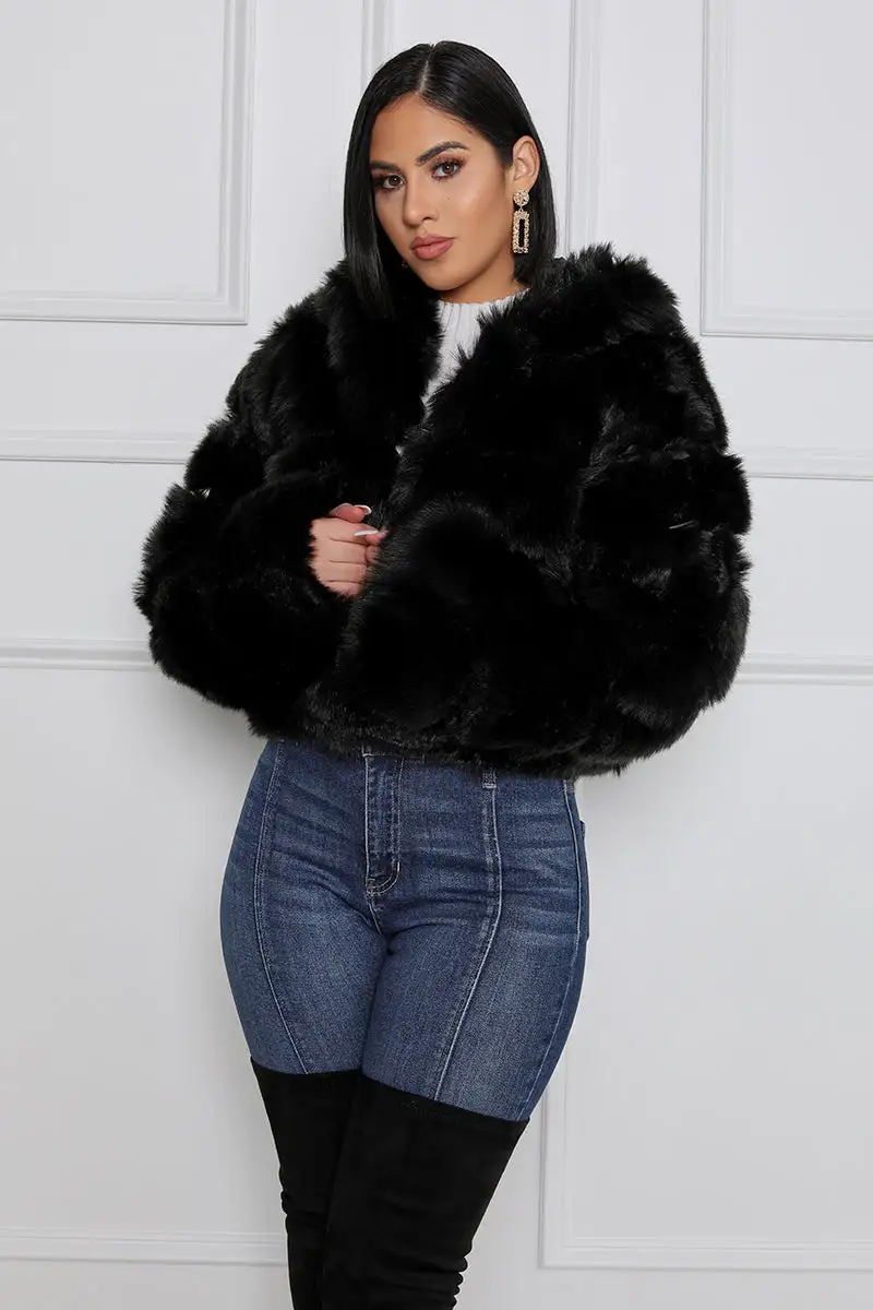 Feel Some Type of Way Faux Fur Crop Coat (Black)