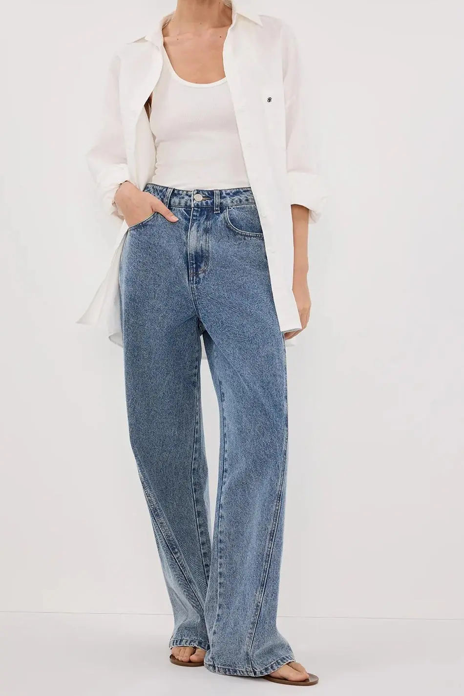 CARSON MID BLUE WIDE LEG JEAN