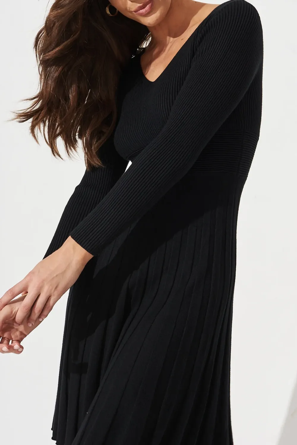 Black Long Sleeve Pleated Knit Dress