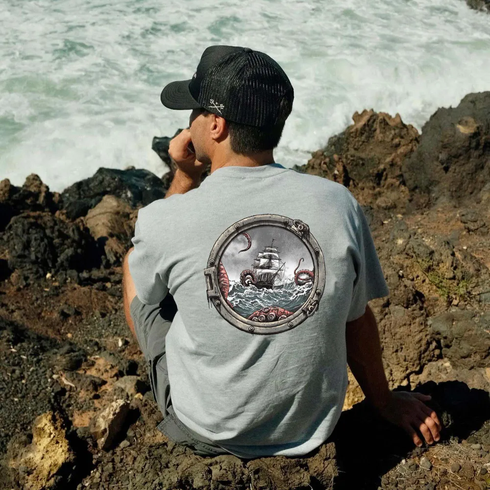 Ships VS Sea Monsters Printed Men's T-shirt