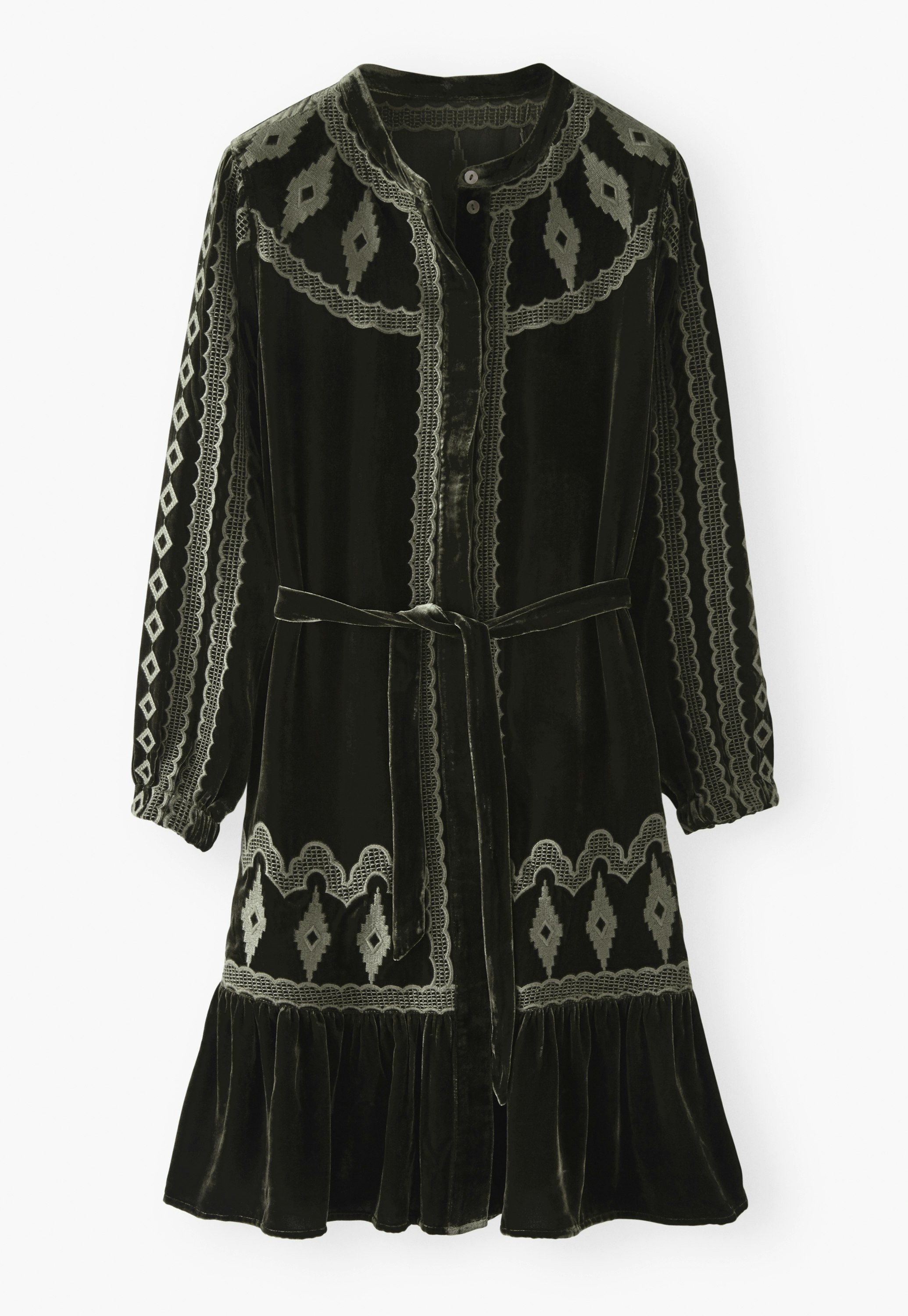 Embroidered dress
Silk & viscose velvet