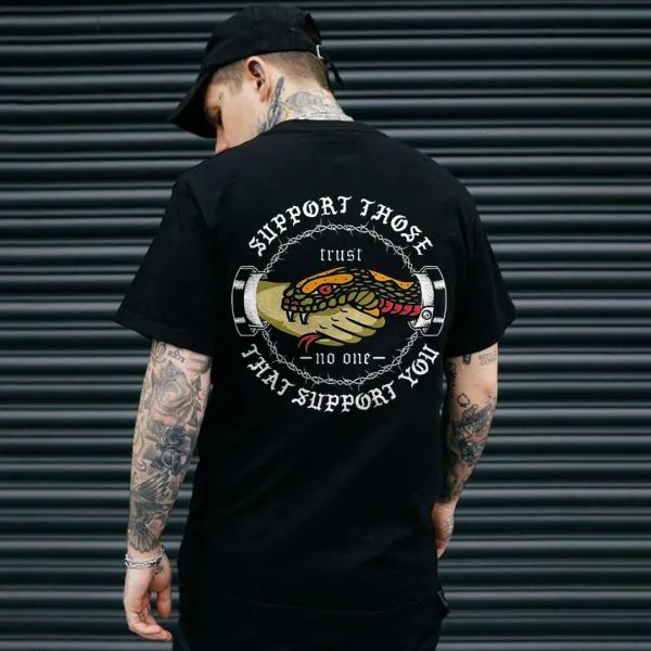 SUPPORT THOSE WHO SUPPORT YOU Trust No one Snake Hand Black Men Print T-shirt