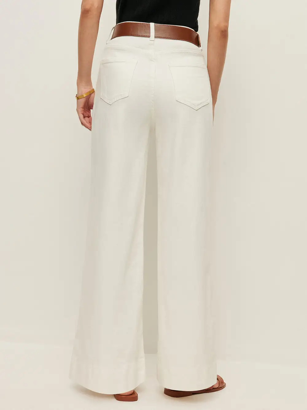 High-Waist Wide-Leg Jeans With Belt