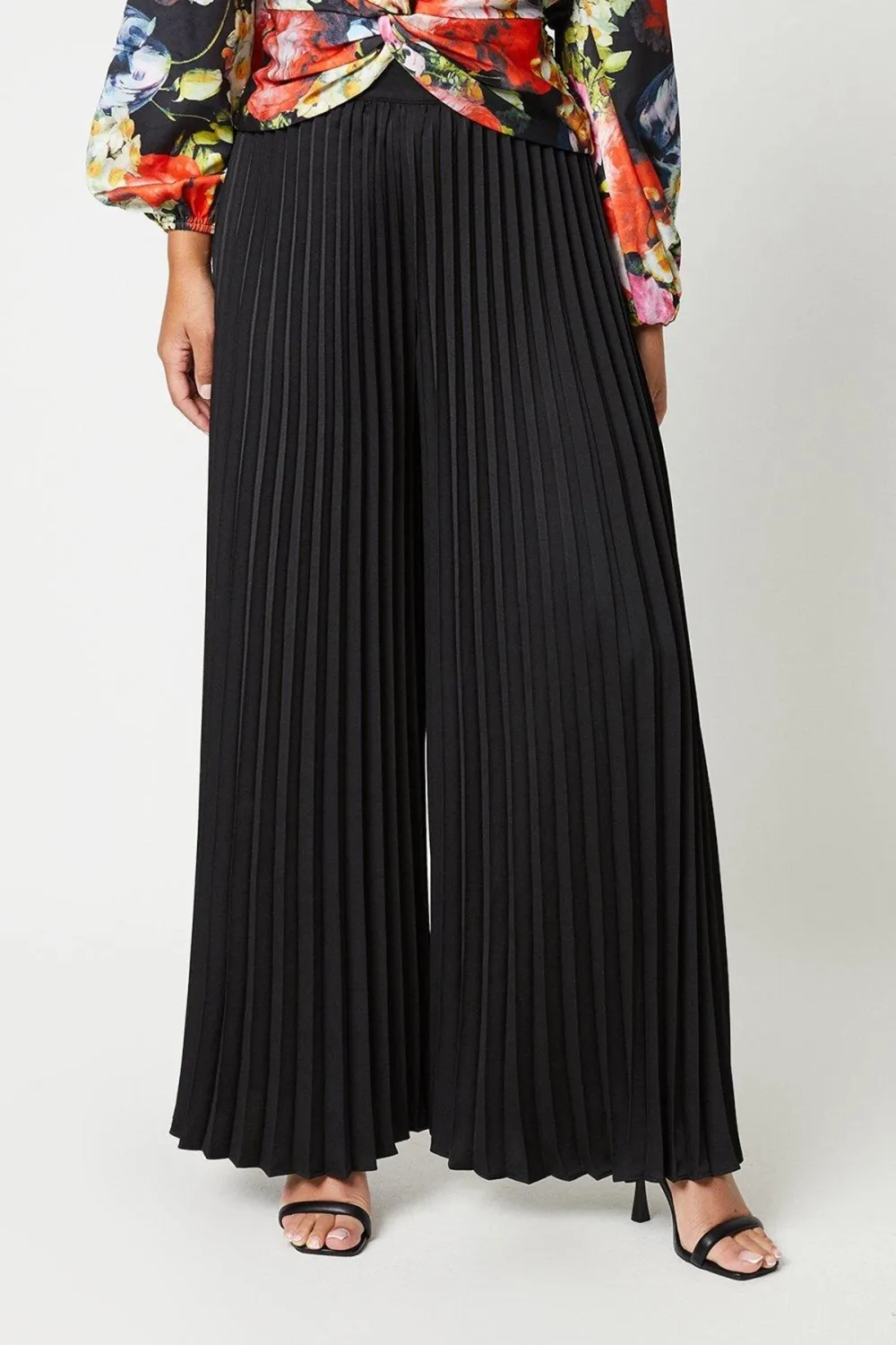 All Over Pleated Wide Leg Trousers