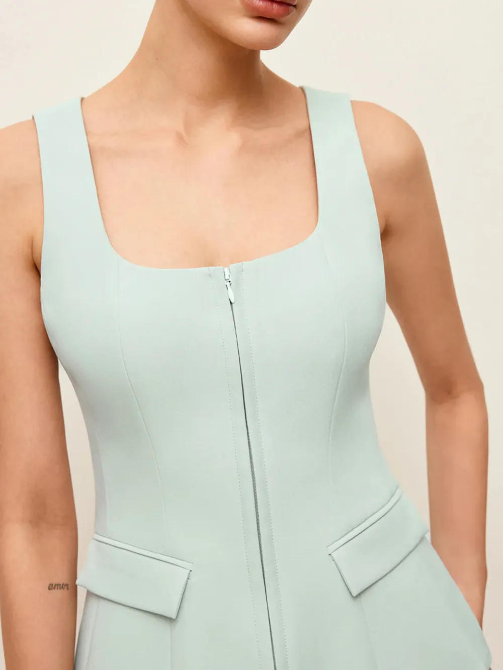 Zip Up Square Collar Top With Pockets