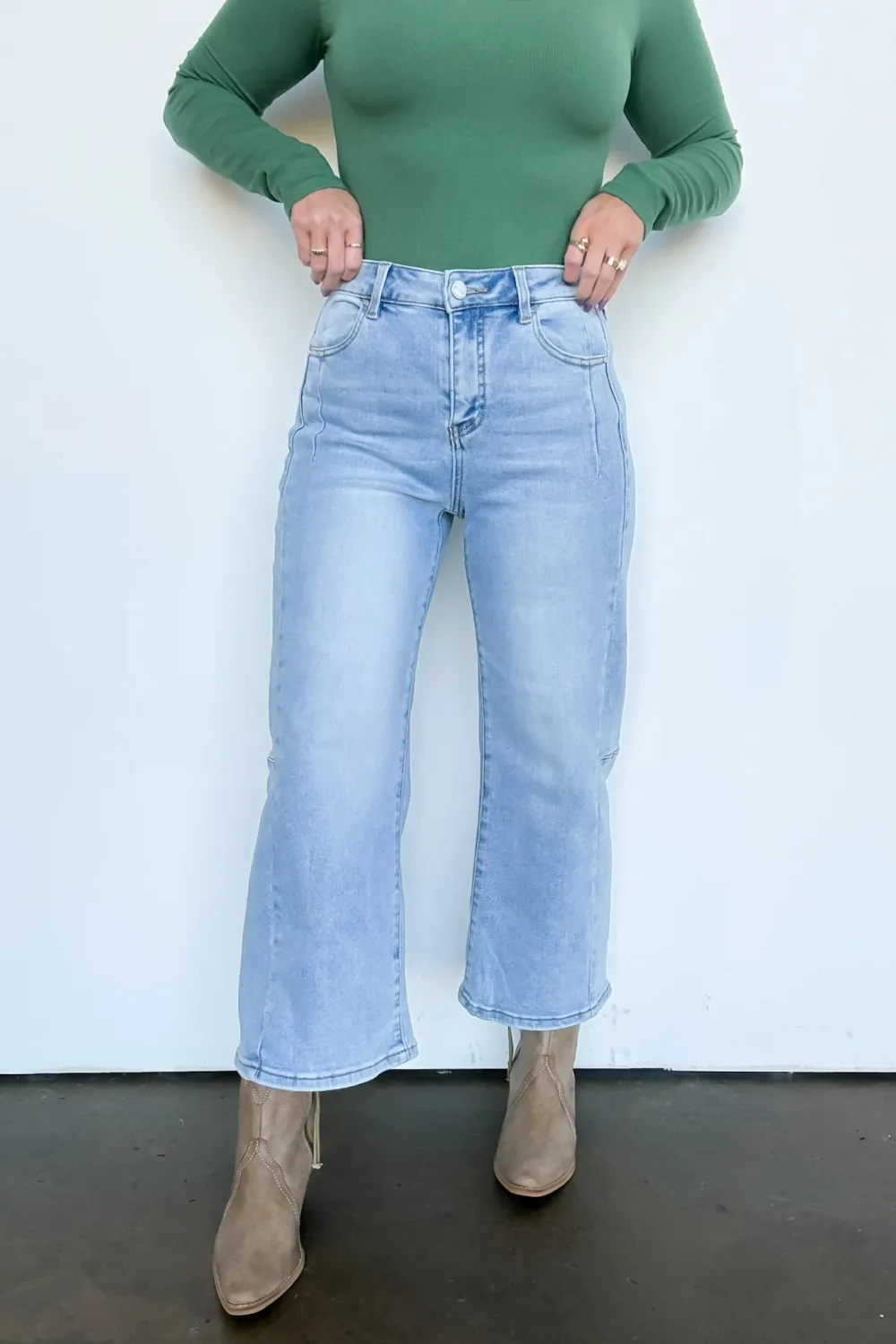 Crop Wide Leg Seam Detail Jeans