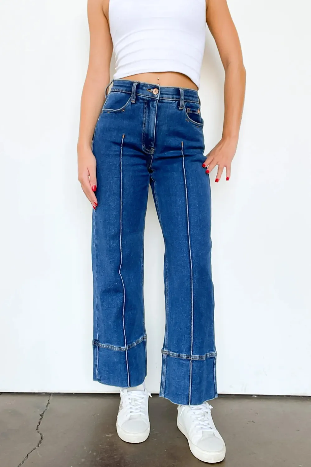 Mid Rise Crop Pleated Jeans