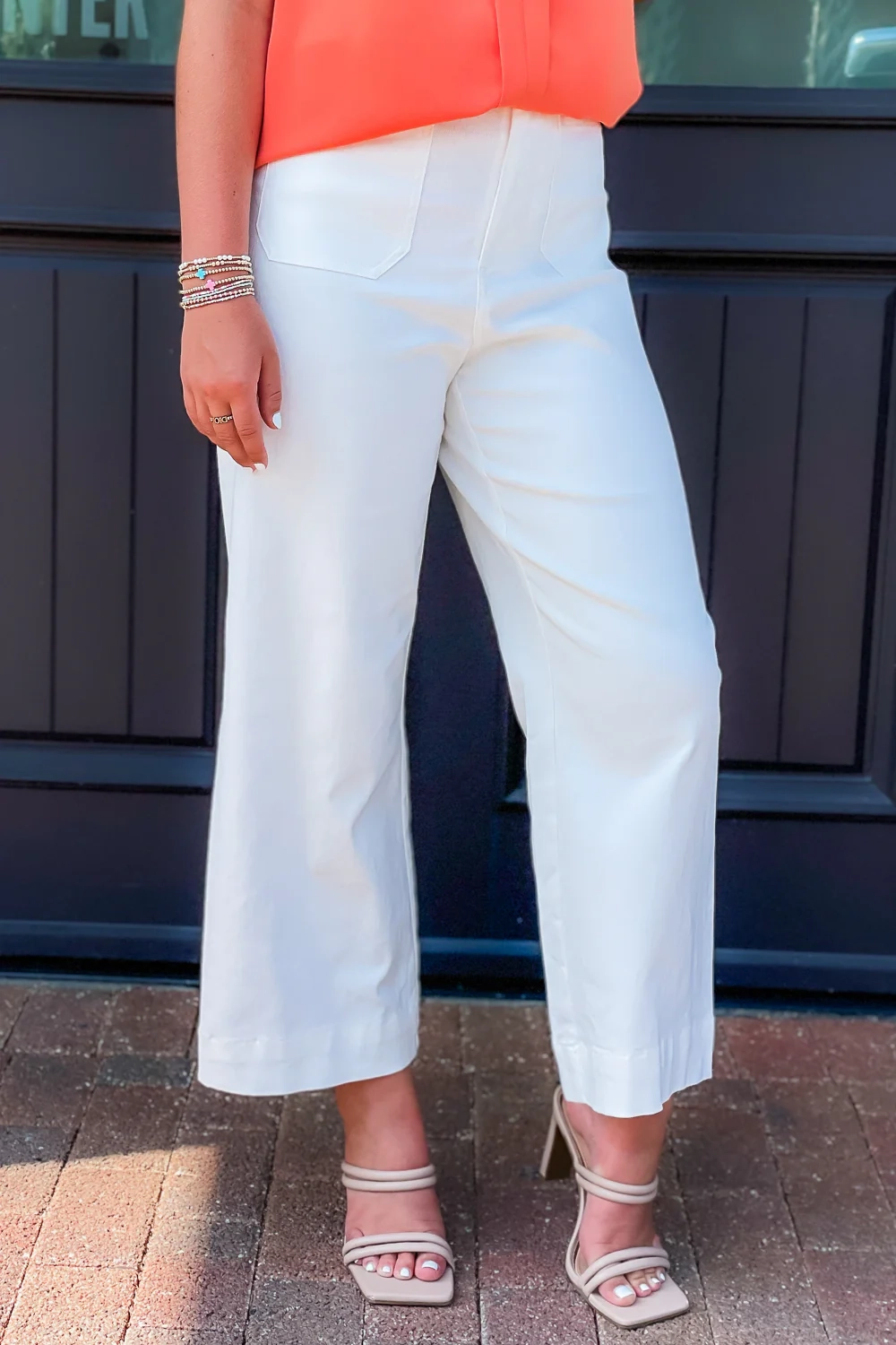 White casual loose trousers