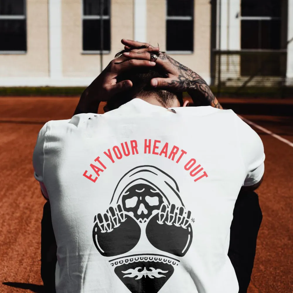 Eat Your Heart Out Skull Printed Men's T-shirt