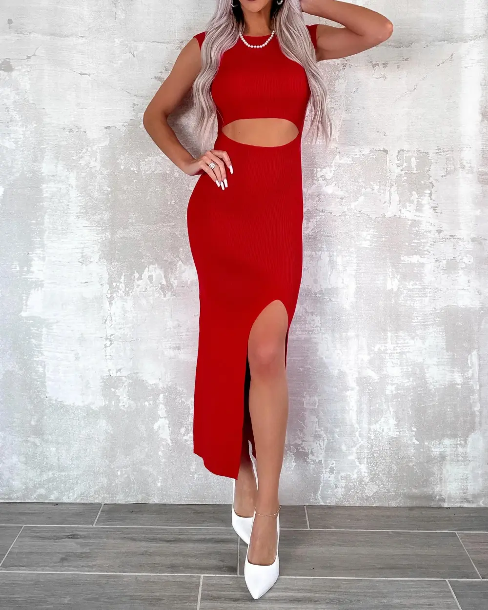 Chic Outing Cutout Slit Dress - Red