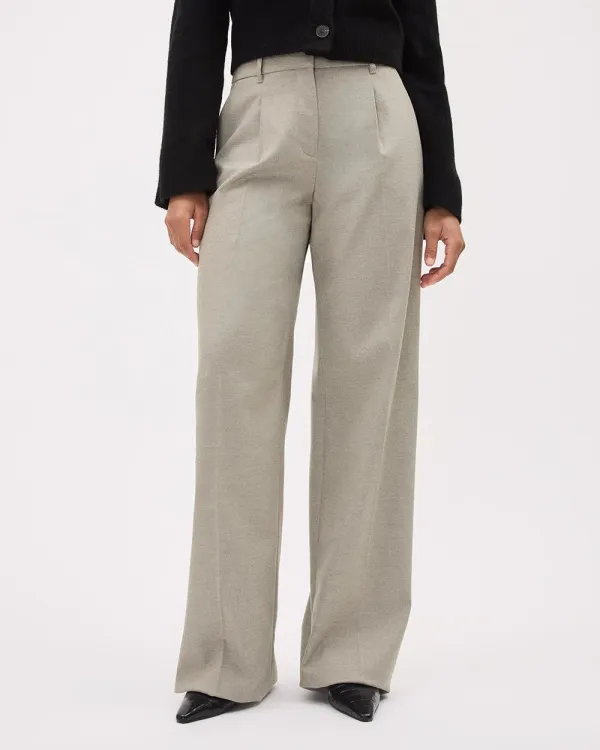 High-Rise Wide-Leg Flannel Pant