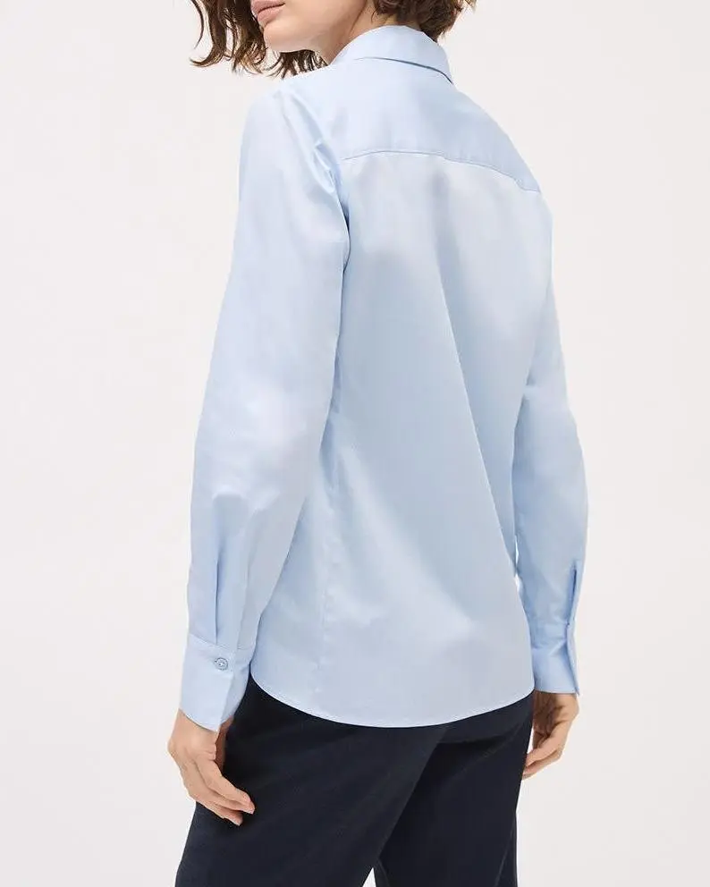 Long-Sleeve Buttoned-Down Poplin Blouse - Light Blue