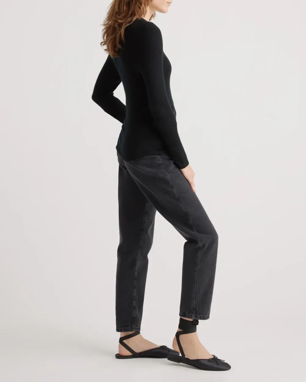 Featherweight Cashmere Ribbed Crewneck Sweater