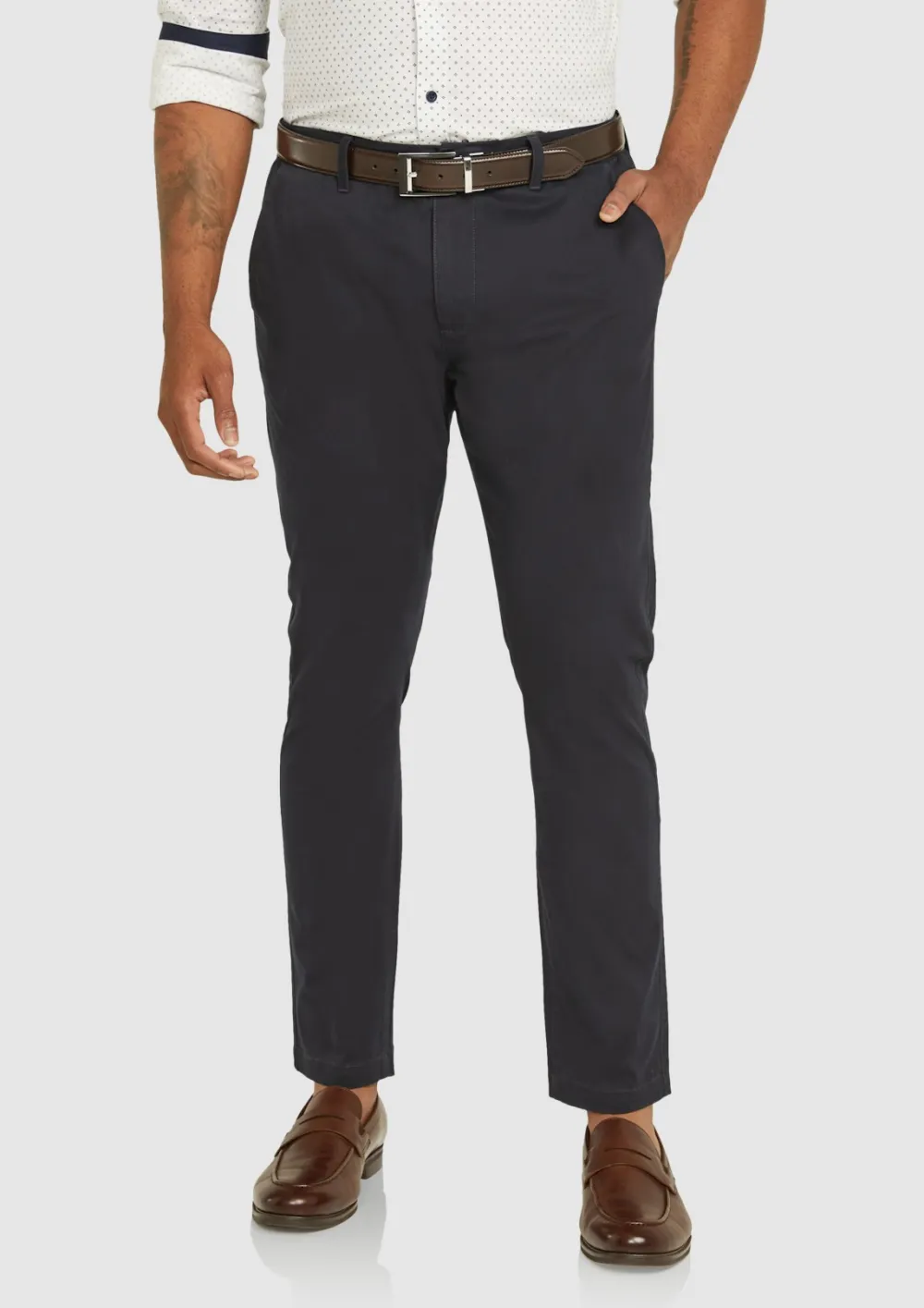 BLACK CHESTER RELAXED TAPERED CHINO