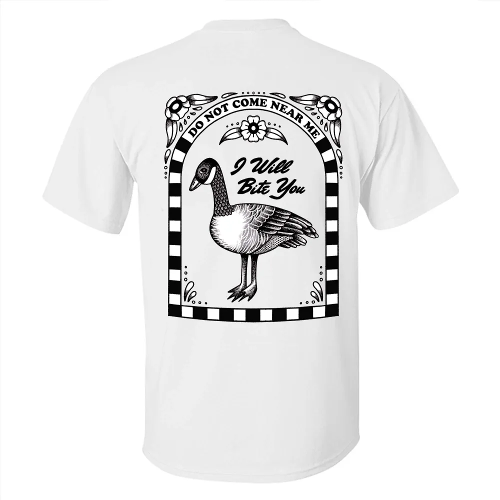 Do Not Come Near Me I Will Bite You Printed Men's T-shirt
