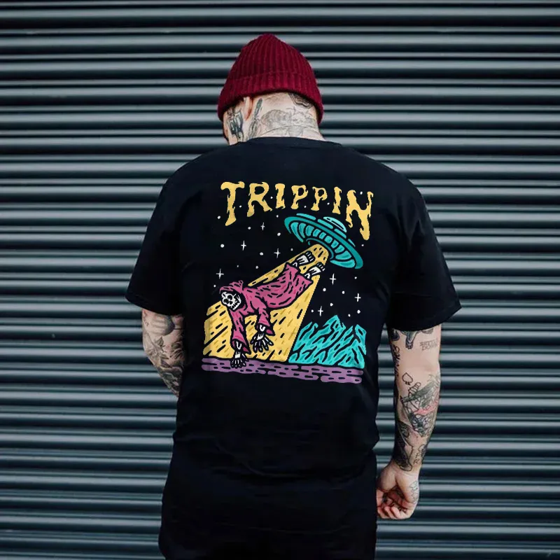 Tripping Skull Print Men T-Shirt