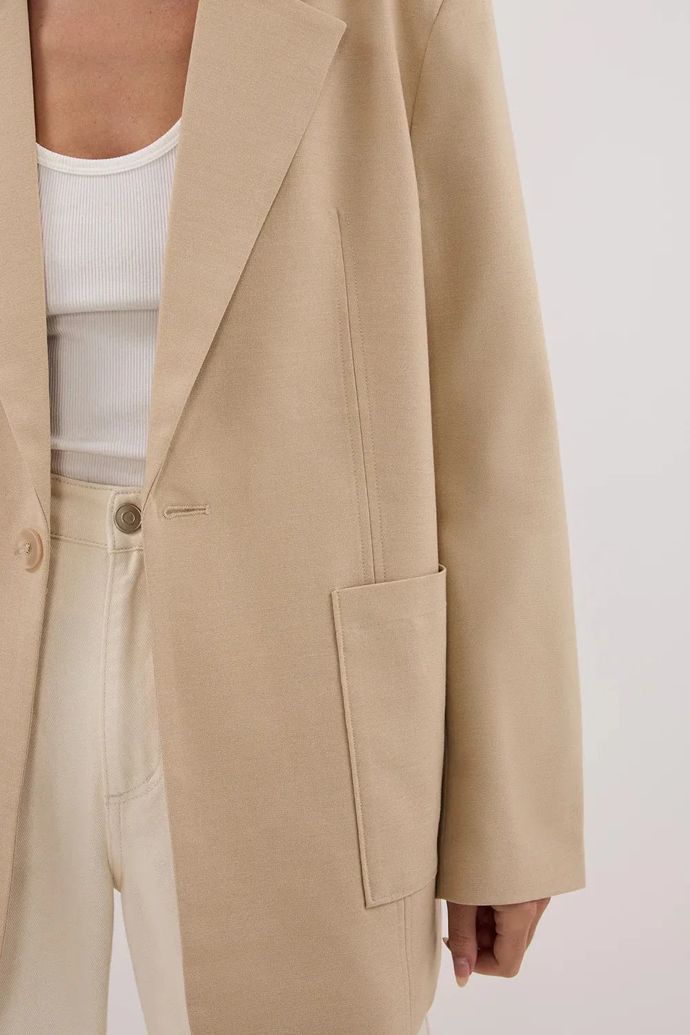 LOUIE NATURAL PATCH POCKET BLAZER