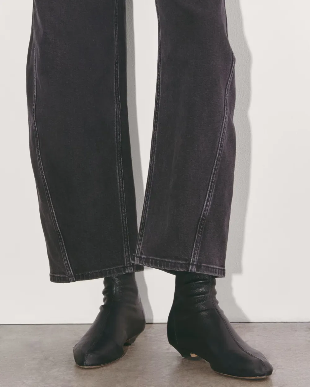 The Way-High Twist Curve Jean