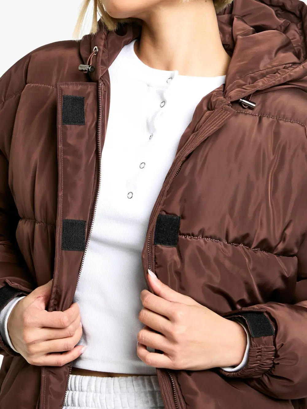 HOODED PUFFER JACKET