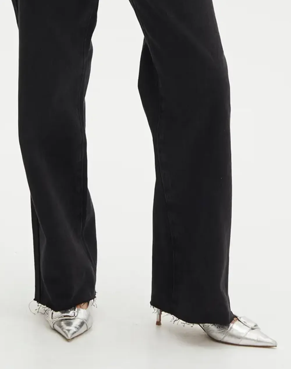 Low Rise Straight Leg Jean