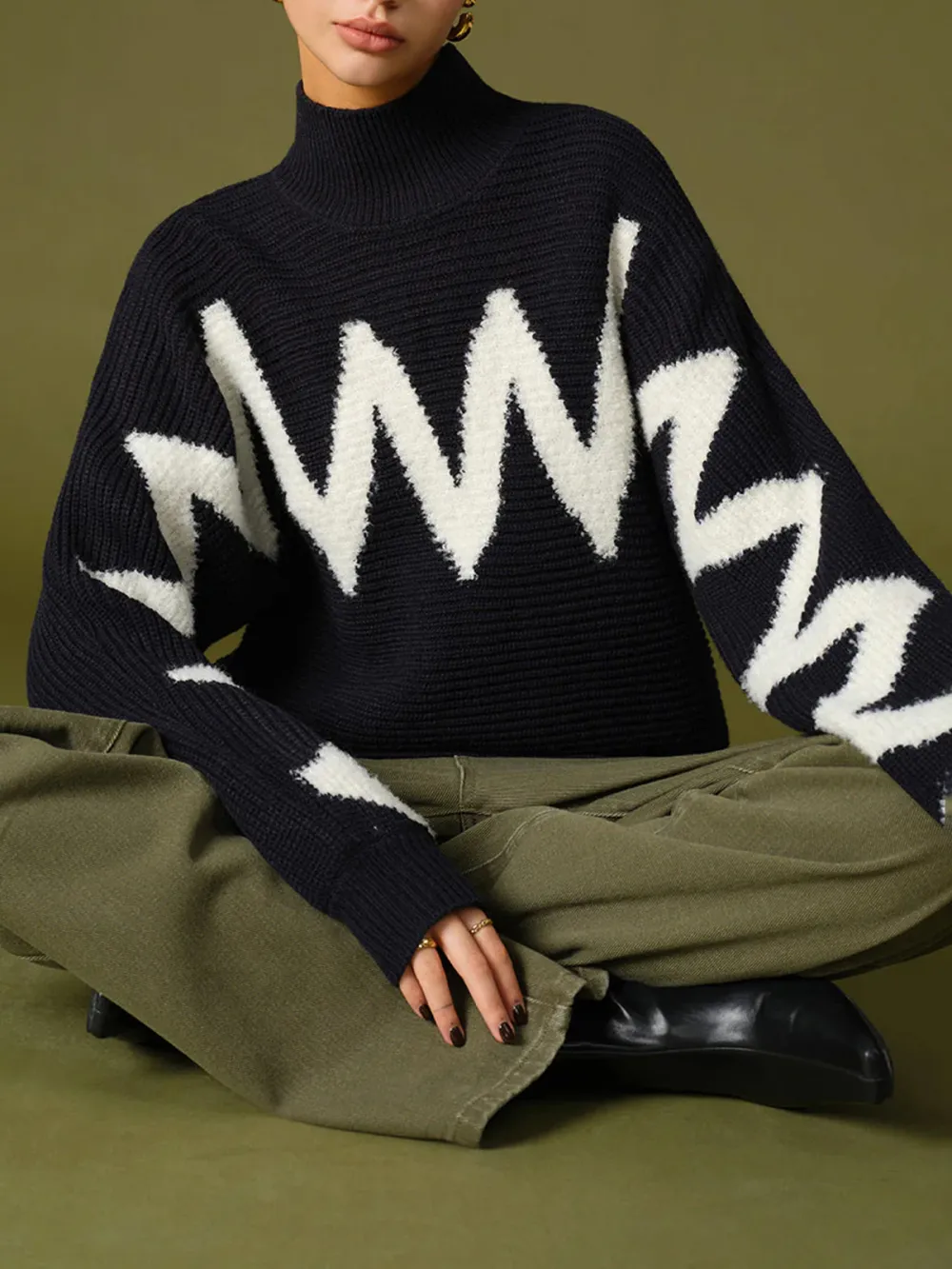 Line Print Contrast High Neck Sweater