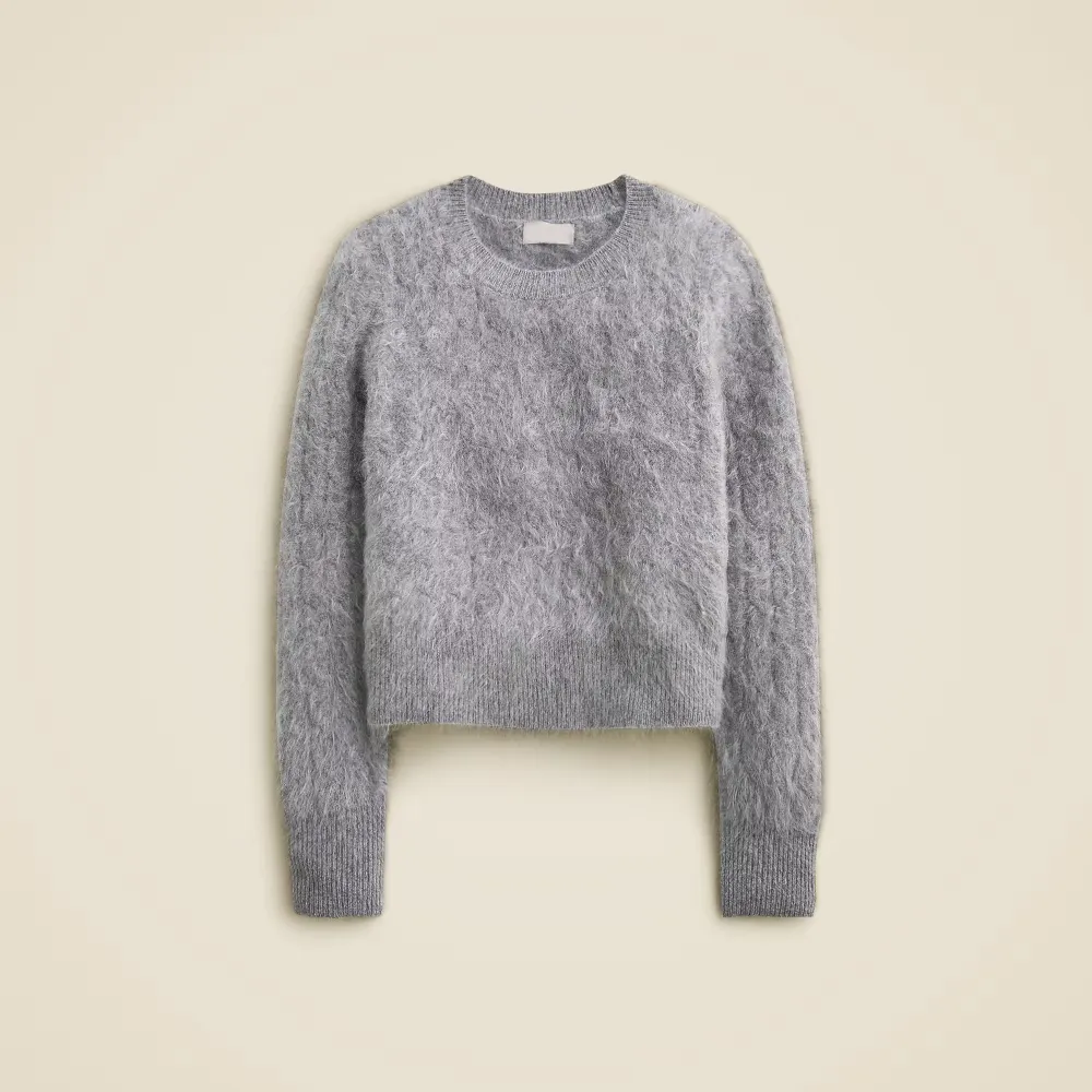 Brushed cashmere shrunken cable-knit crewneck sweater