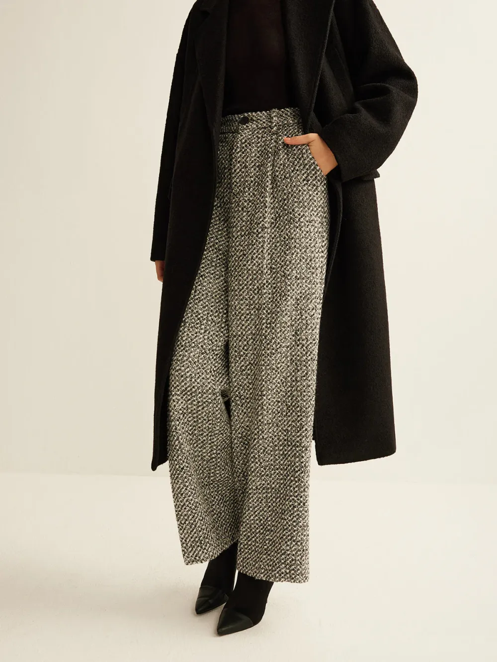 Textured High Waist Pants With Pockets