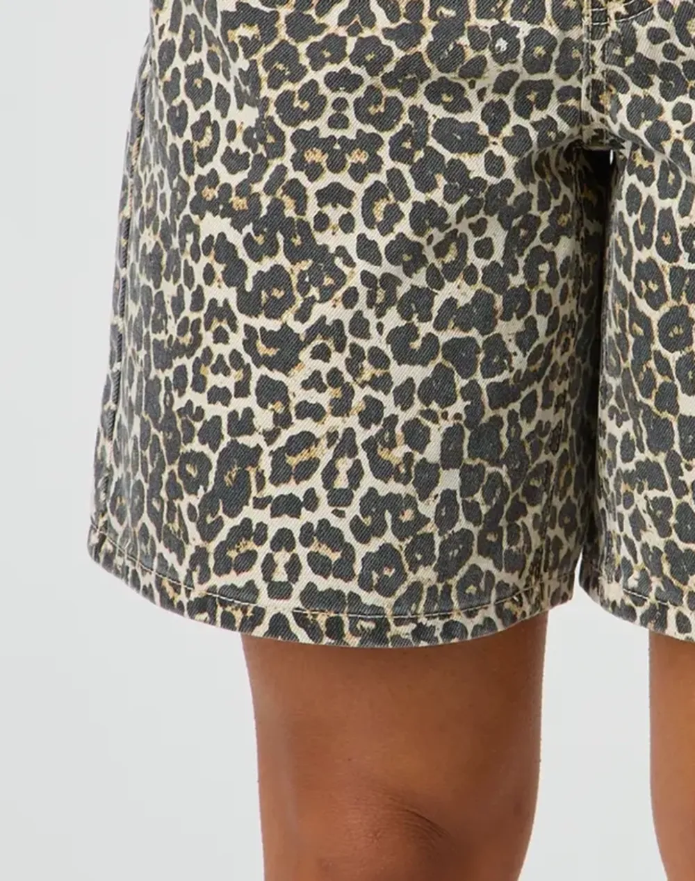 Longline Low Rise Leopard Denim Short