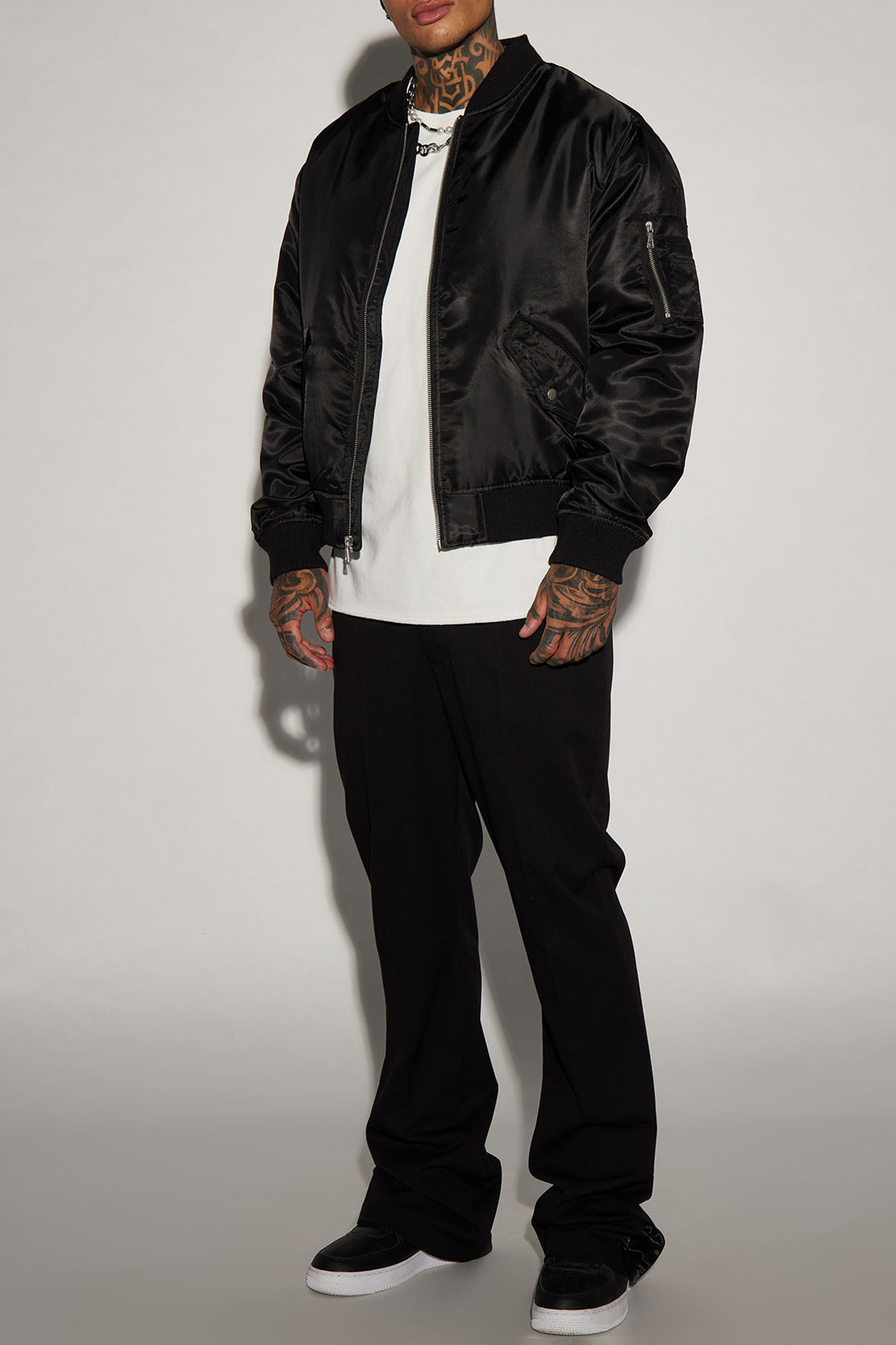 Classic Bomber Jacket - Black