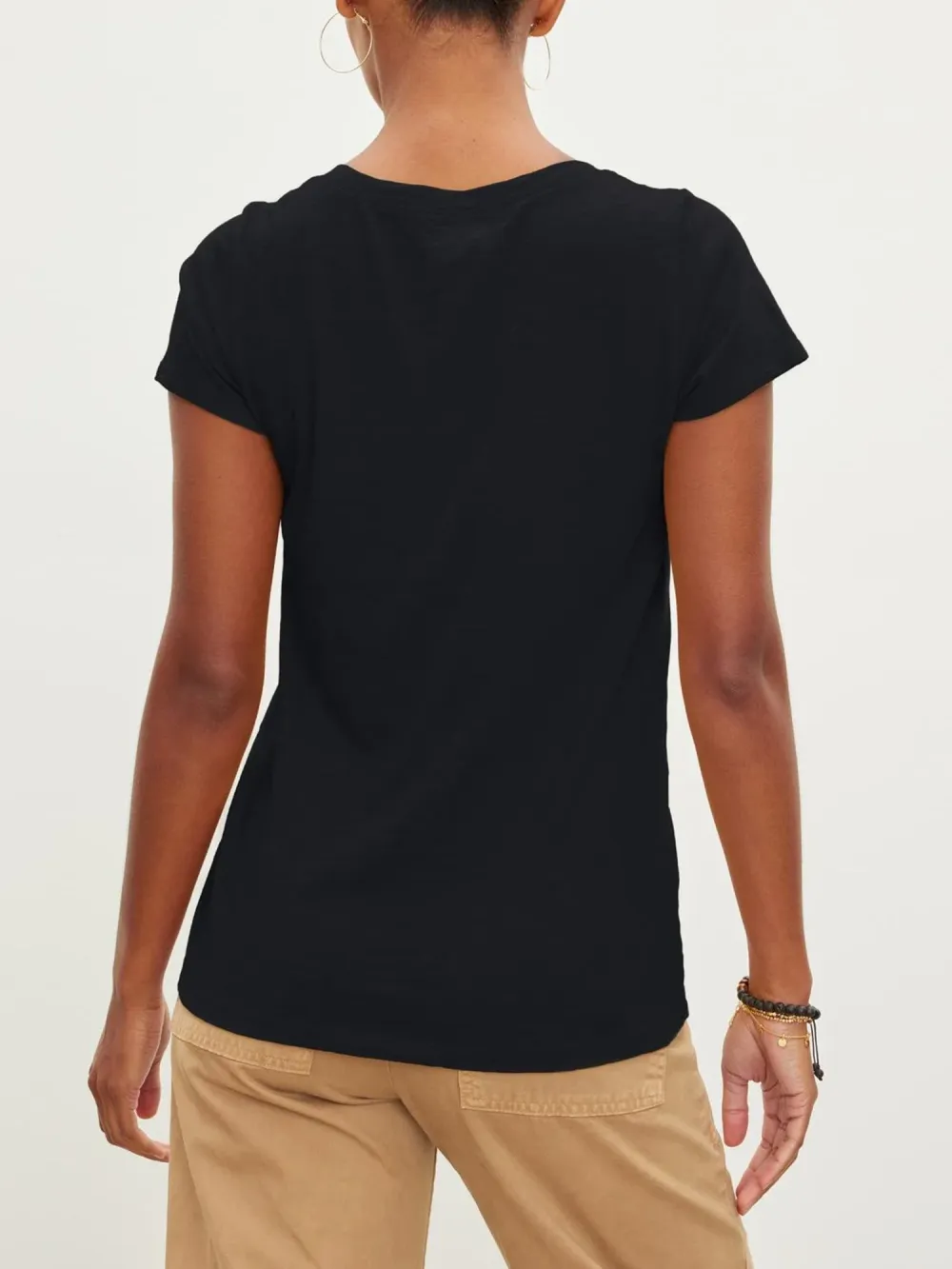 Jilian V-neck Black Tee