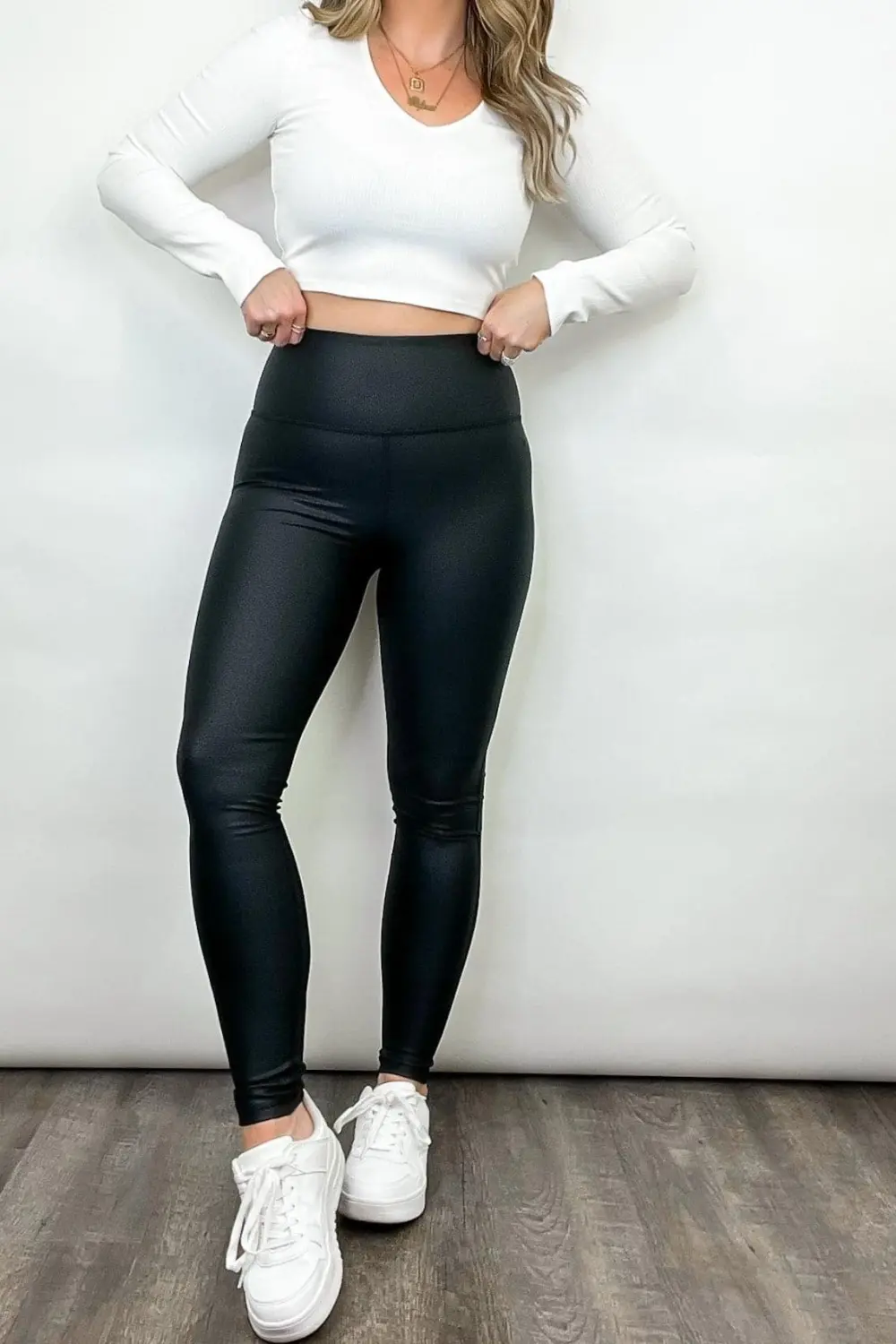 Sleek and Chic Pebbled Faux Leather Leggings