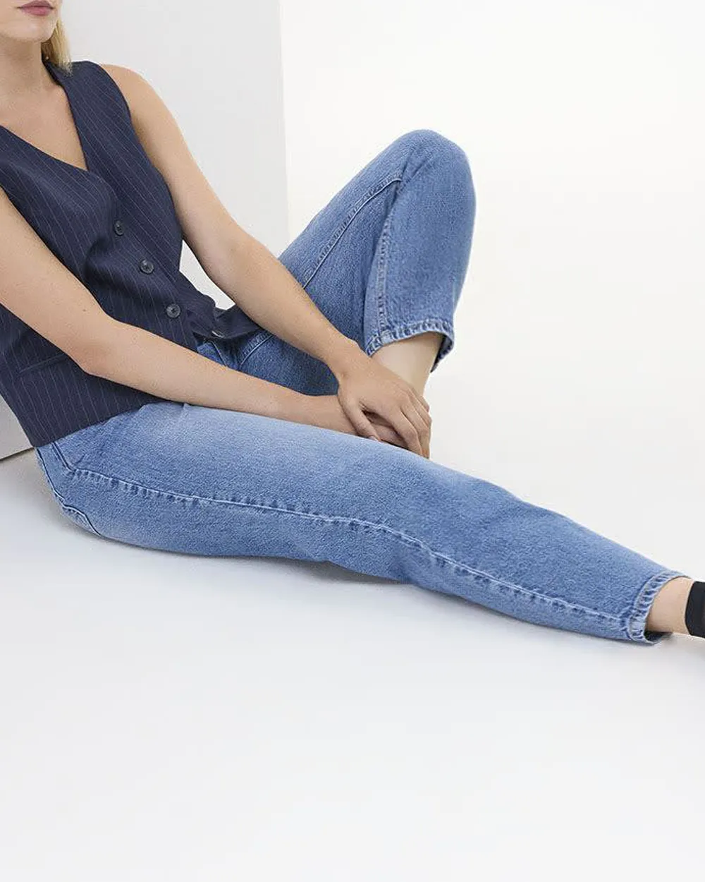 Tapered-Leg High-Rise Jean - The Mom Jeans