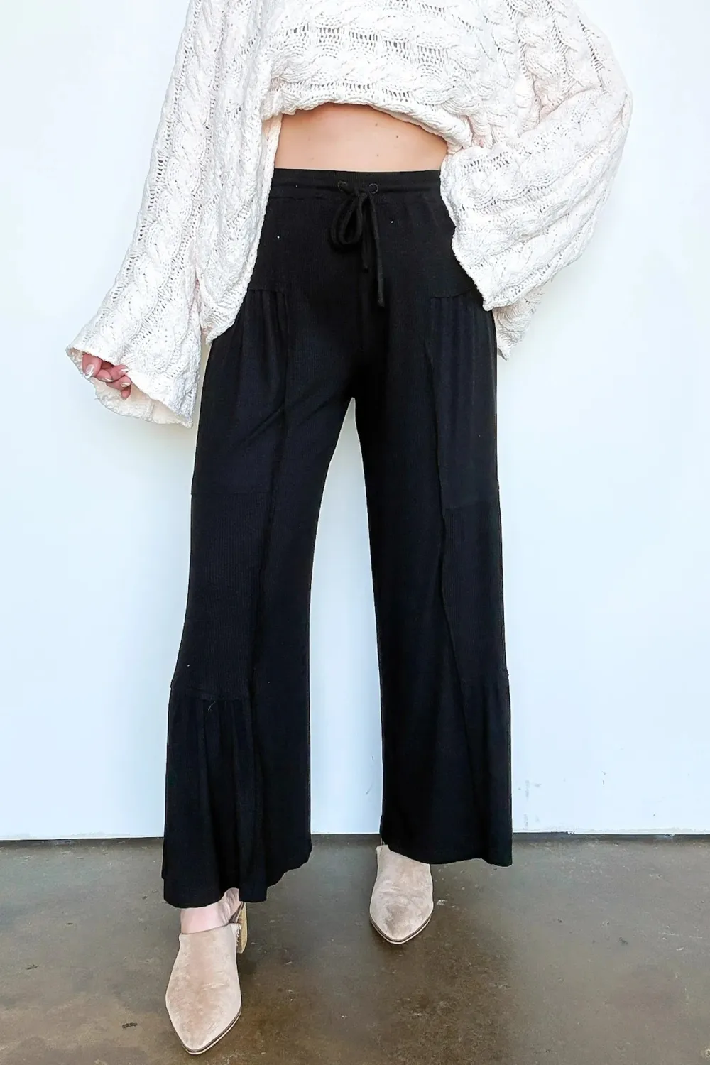 Ribbed Contrast Flowy Pants