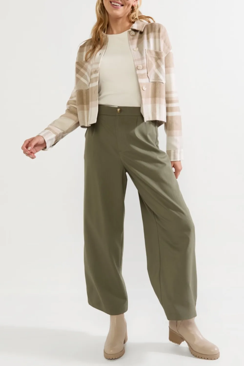 Hallie Wide Leg Crop Trouser Pants