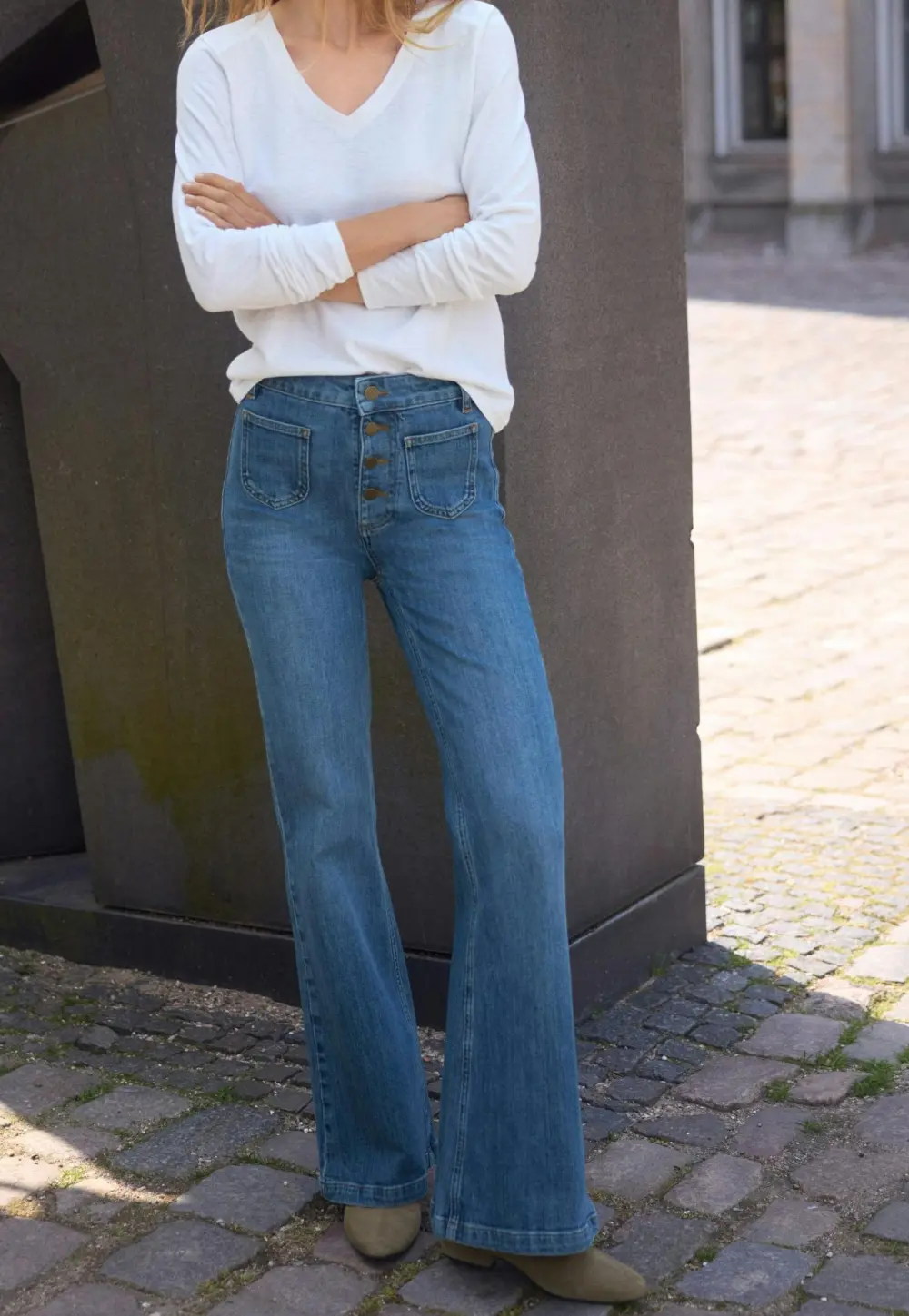 Flared jeans
Stretch denim