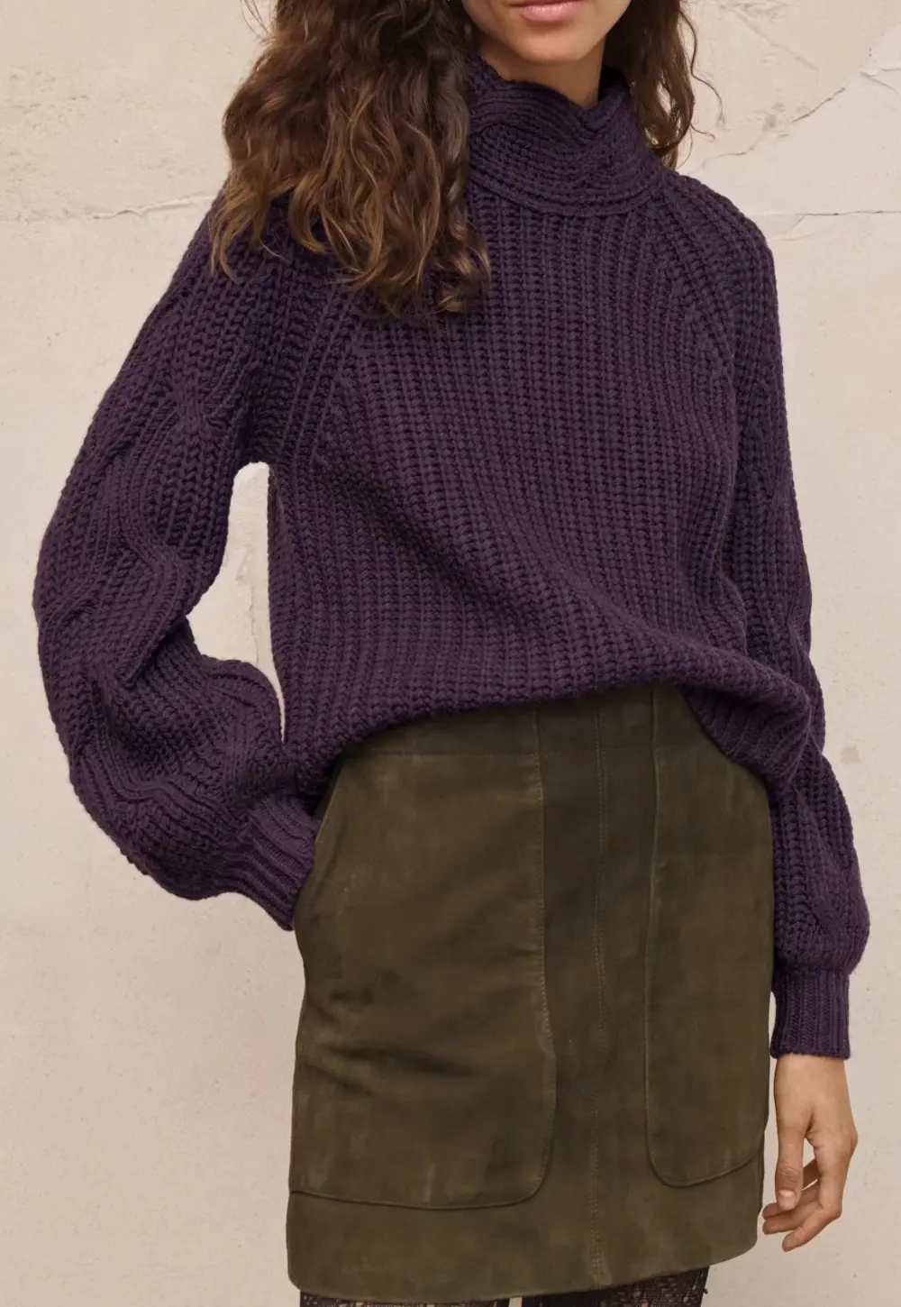 Cable-knit sweater
Merino wool