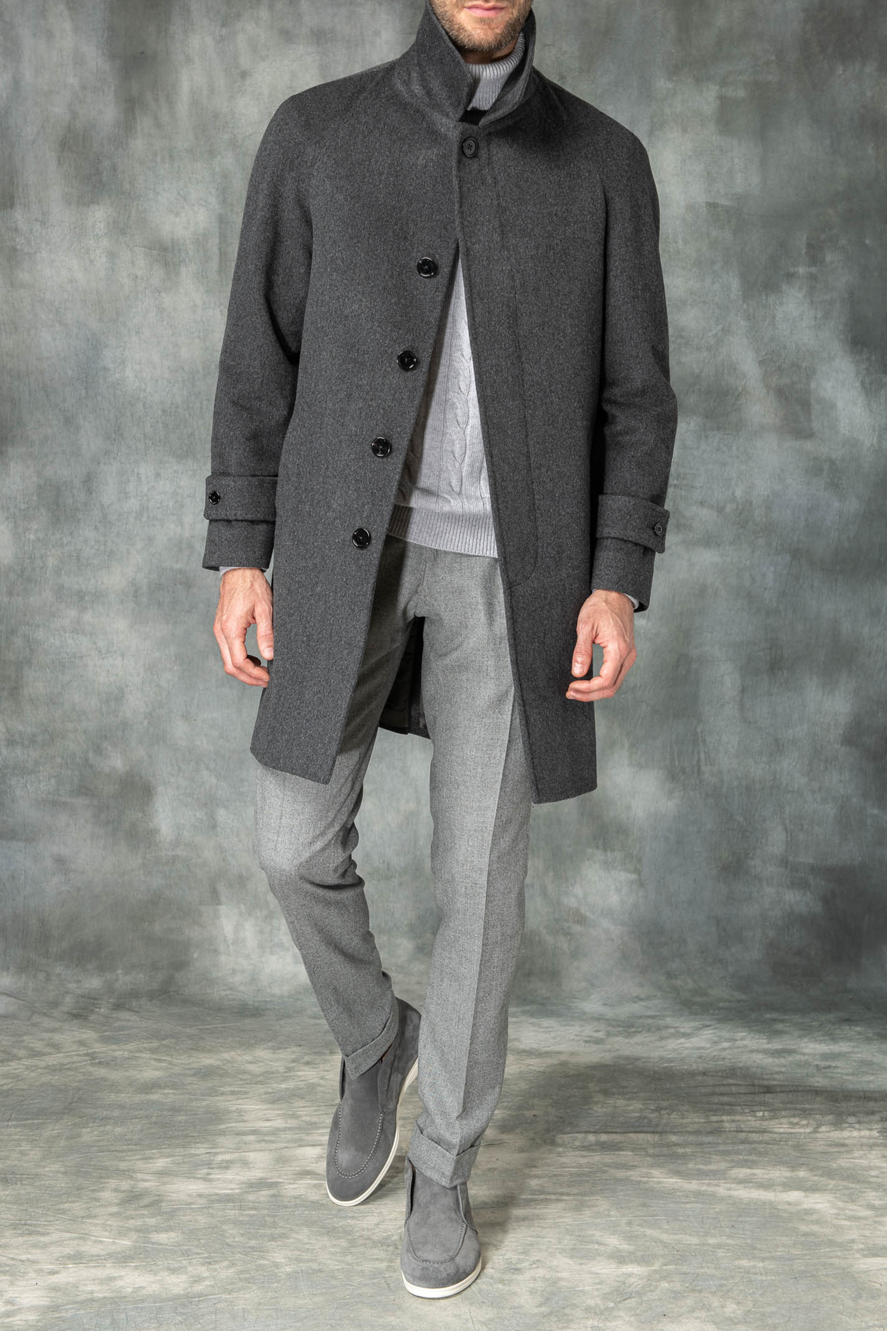 GREY RAGLAN COAT IN LORO PIANA WOOL