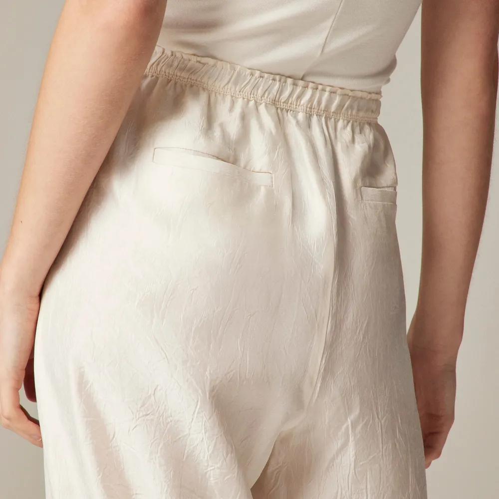 Stratus pant in textured satin