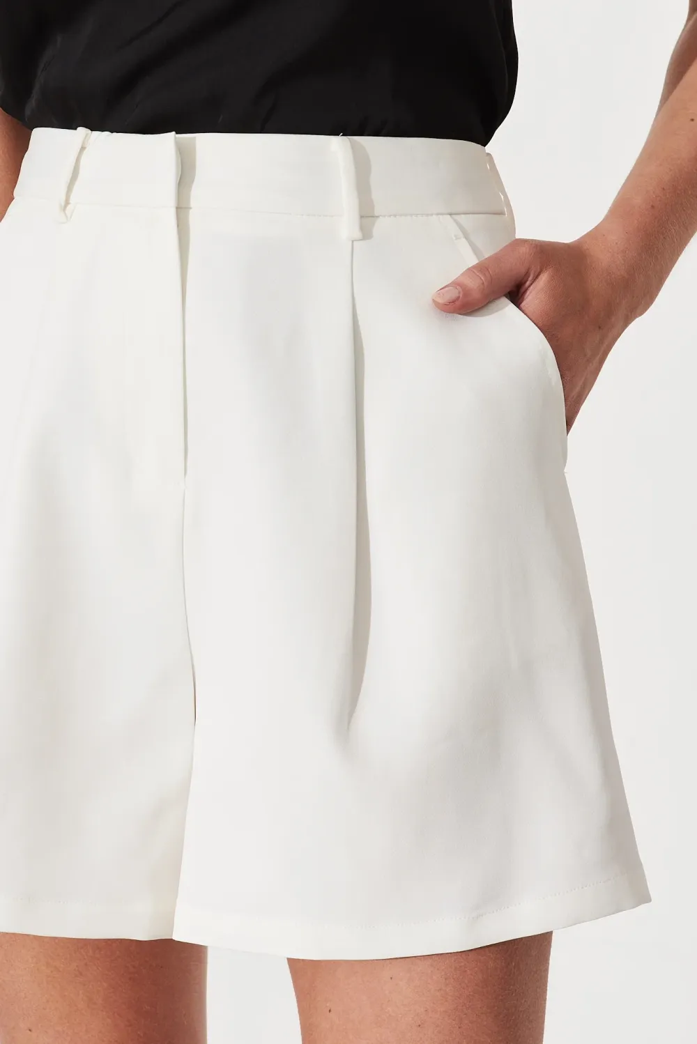 White High Waist Wide Leg Shorts