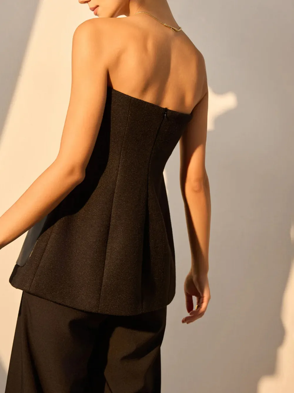 Slit Detail Metal Button Tube Top With Pockets