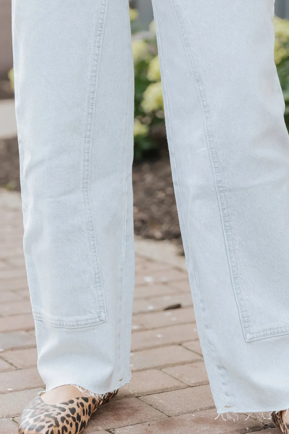 Light Wash Mid-Rise Straight Leg Jeans