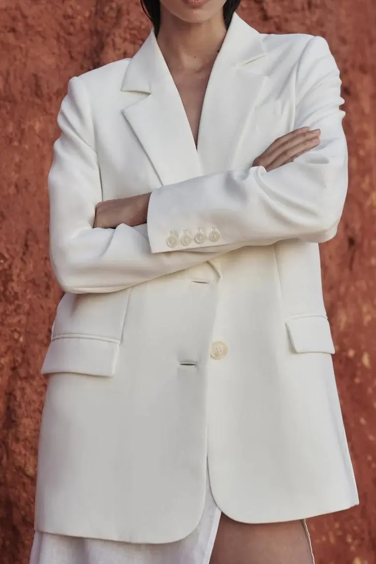 HARLEY WHITE OVERSIZED BOYFRIEND BLAZER