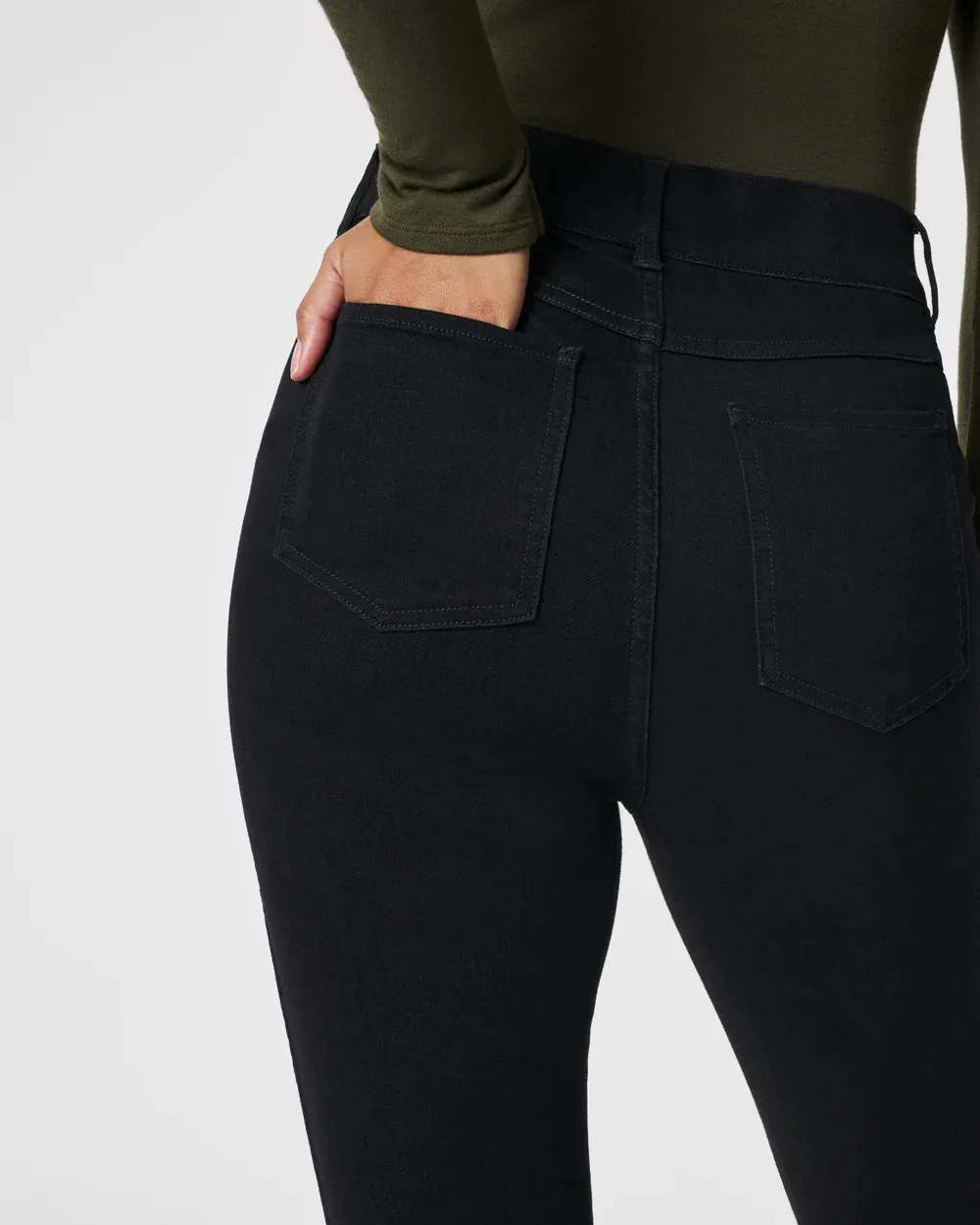 Clean Black Ankle Skinny Jeans