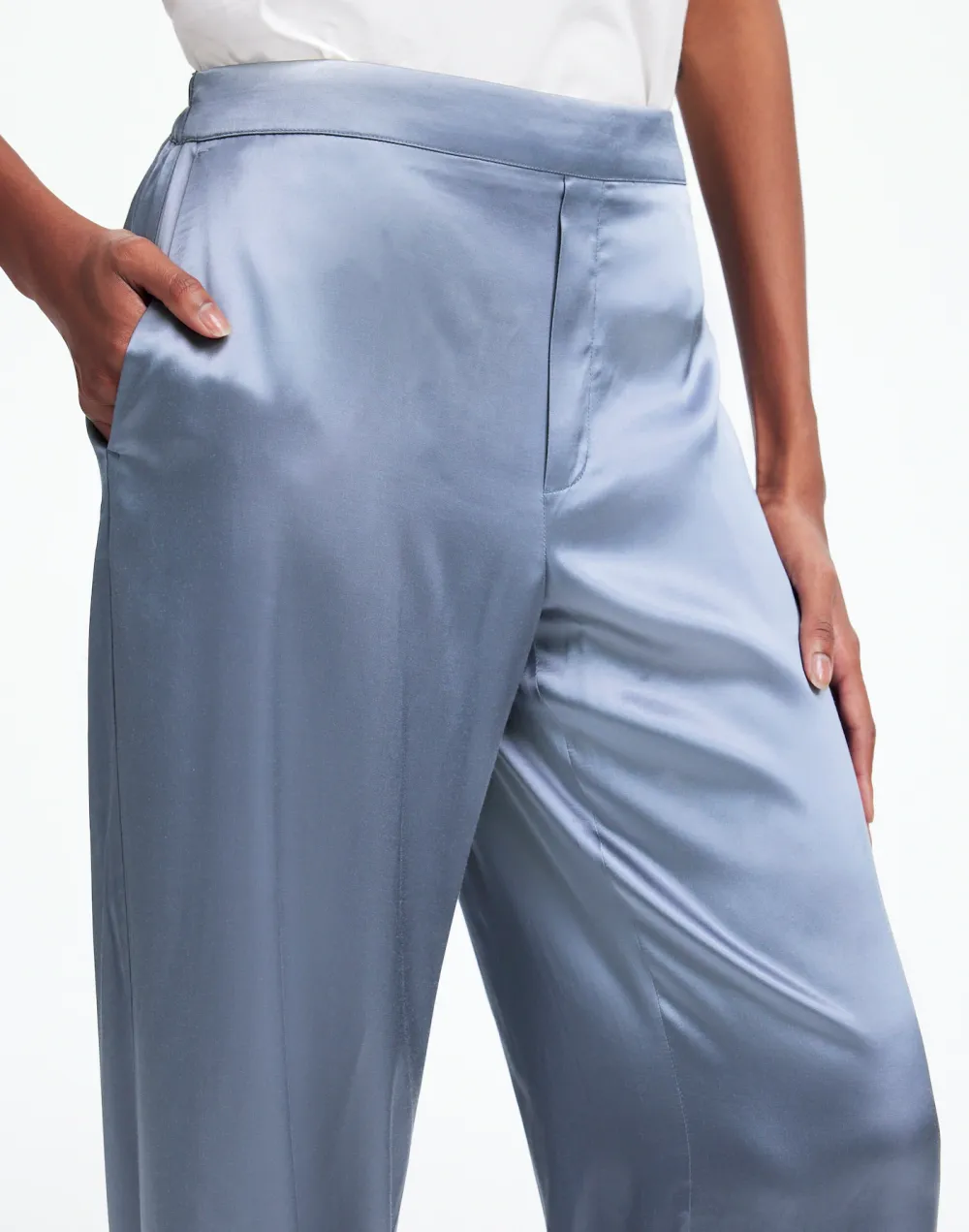 Pull-On Straight Pants in Stretch Satin