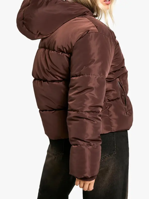 HOODED SHORT PUFFER