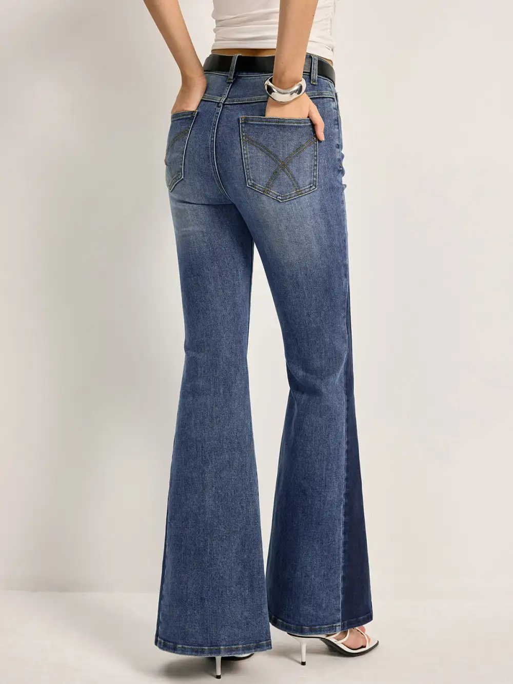 Color Block Flared Jeans With Pockets