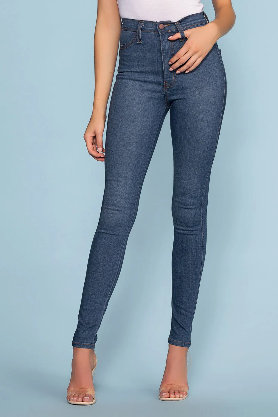 High Waisted Jeans - Medium Wash