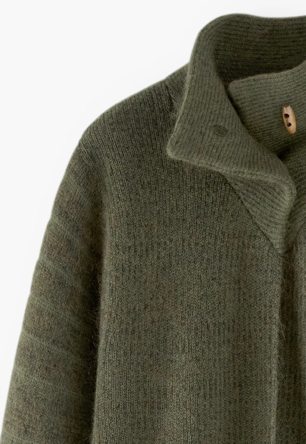 Knitted jacket
Mohair & merino wool blend